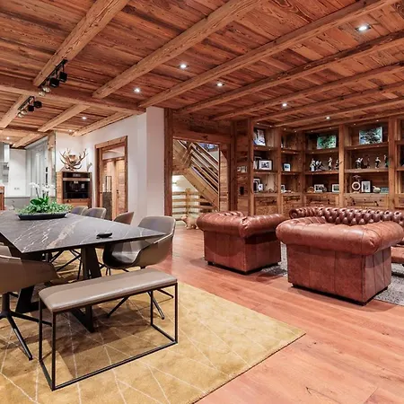 Vakantiehuis Five Bedrooms All With Fantastic Mountain Views Chamonix