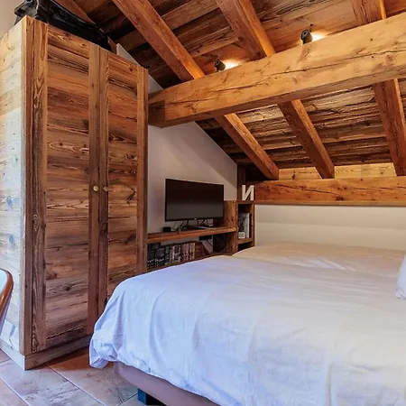 Hébergement de vacances Five Bedrooms All With Fantastic Mountain Views